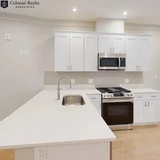 4 bed, 1 bath apartment for rent at 169 Allston St Unit 11, Brighton — photo 3 of 9