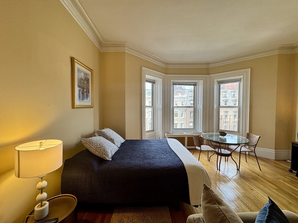 Studio bed, 1 bath apartment for rent at 169 Beacon St Unit 4-1, Back Bay — photo 7 of 21
