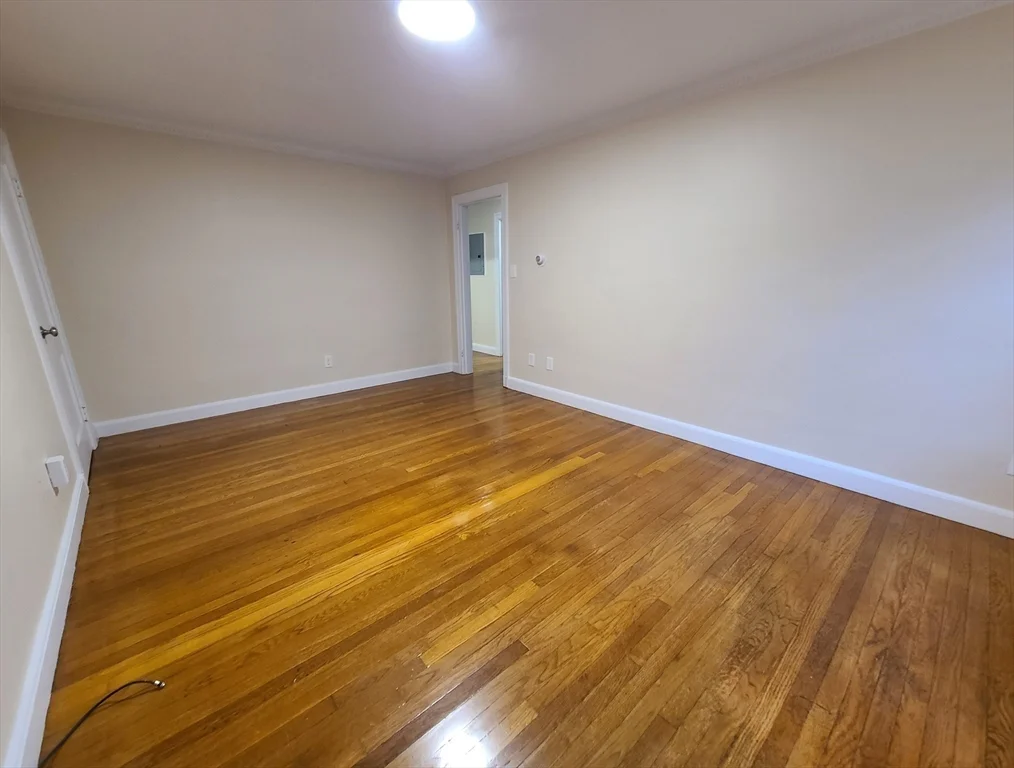 1 bed, 1 bath apartment for rent at 169 Everett St Unit 1, Quincy — photo 5 of 12