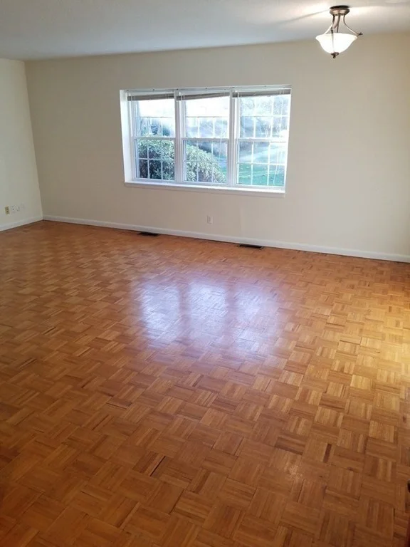 2 bed, 1 bath apartment for rent at 169 Lake Shore Unit 2, Brighton — photo 1 of 10
