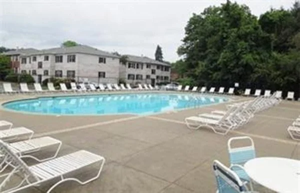2 bed, 1 bath apartment for rent at 169 Lake Shore Unit 2, Brighton — photo 10 of 10