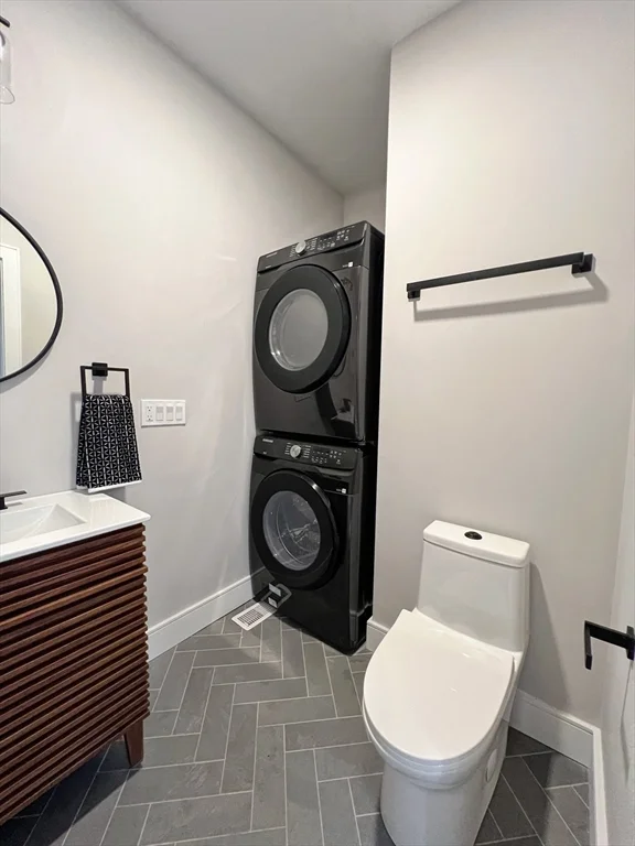 3 bed, 3 bath apartment for rent at 169 Maverick St Unit 1, East Boston — photo 13 of 15