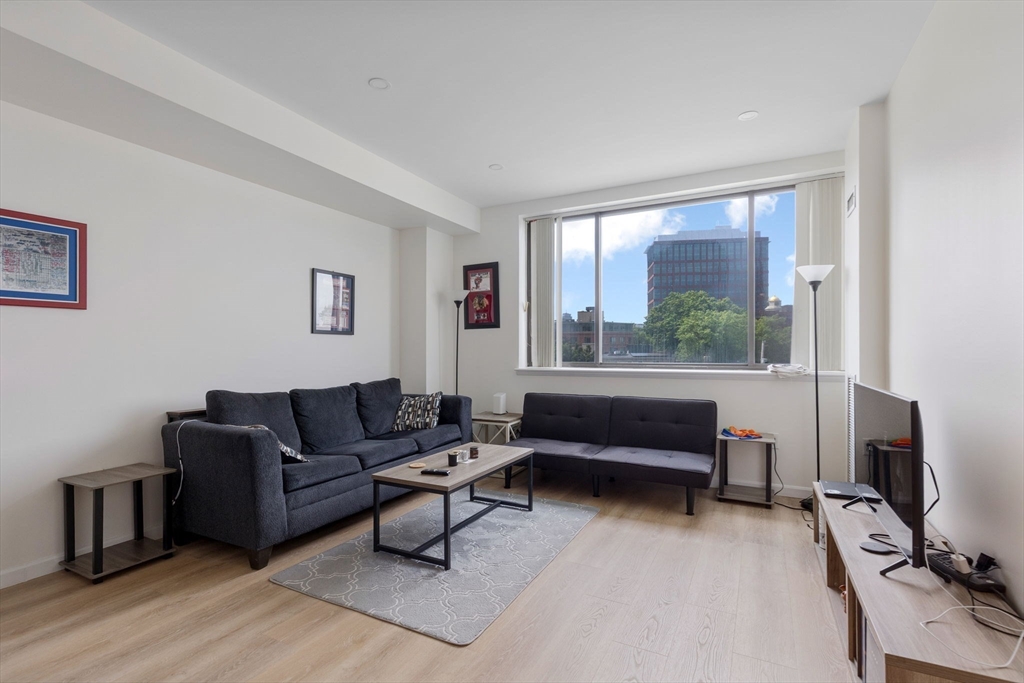 1 bed, 1 bath apartment for rent at 169 Monsignor O'brien Highway Unit 403, East Cambridge — photo 1 of 15