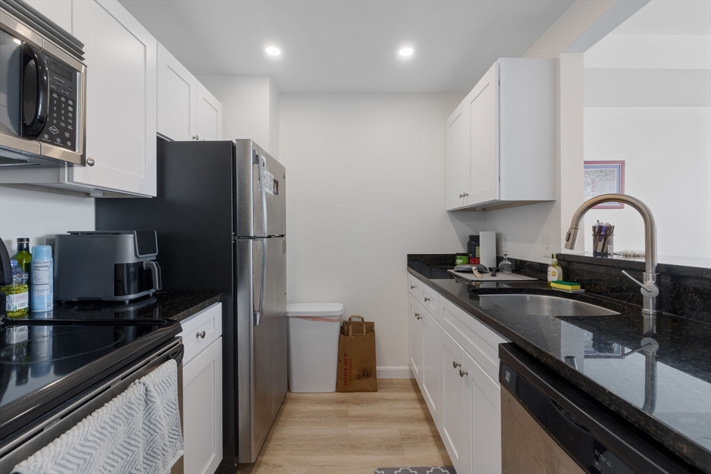 1 bed, 1 bath apartment for rent at 169 Monsignor O'brien Highway Unit 403, East Cambridge — photo 5 of 15