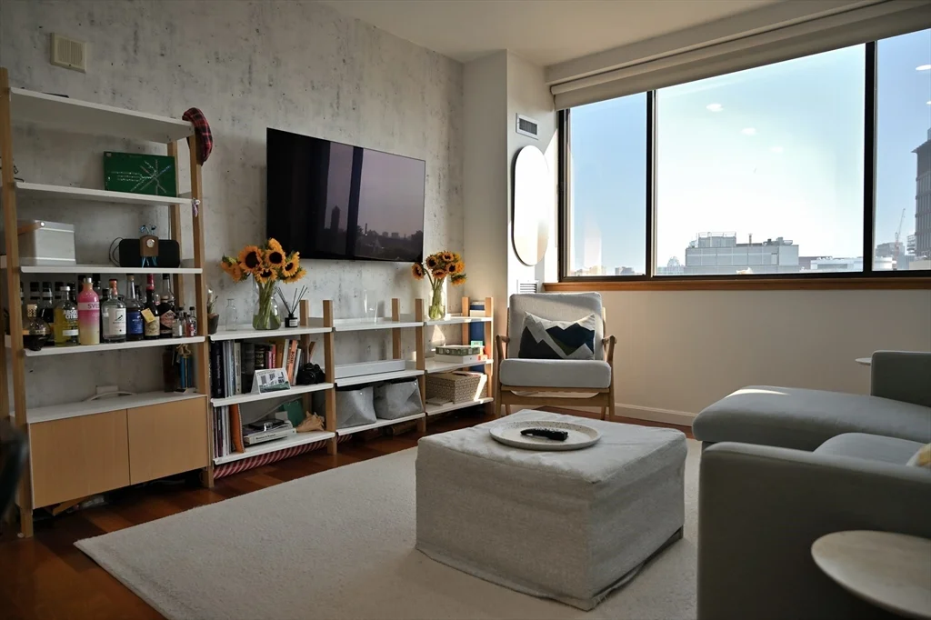 1 bed, 1 bath apartment for rent at 169 Monsignor O'brien Highway Unit 611, East Cambridge — photo 1 of 19