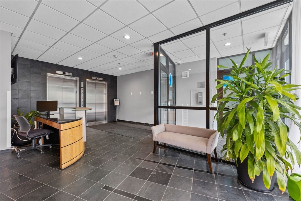 1 bed, 1 bath apartment for rent at 169 Monsignor O'brien Highway Unit 810, East Cambridge — photo 14 of 21