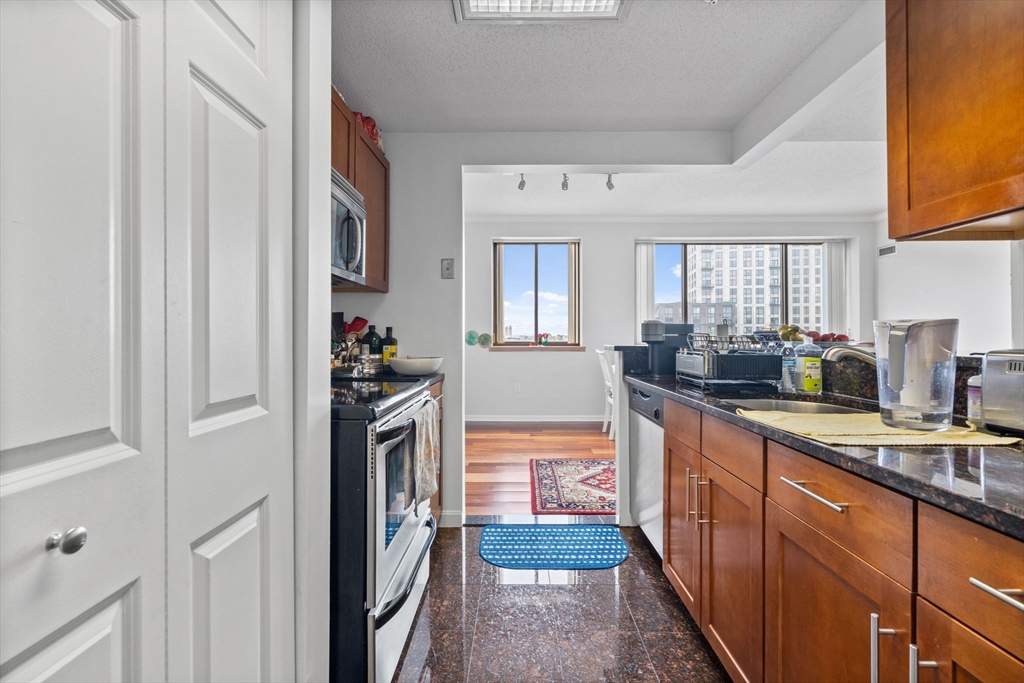 1 bed, 1 bath apartment for rent at 169 Monsignor O'brien Highway Unit 810, East Cambridge — photo 8 of 21