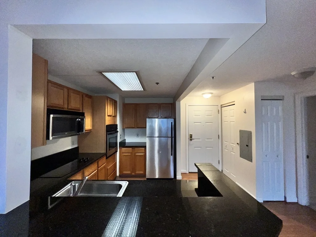 1 bed, 1 bath apartment for rent at 169 Monsignor O'brien Hwy Unit 204, East Cambridge — photo 5 of 19