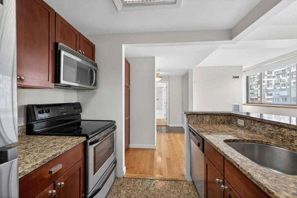 2 bed, 2 bath apartment for rent at 169 Monsignor O'brien Hwy Unit 505, East Cambridge — photo 12 of 31