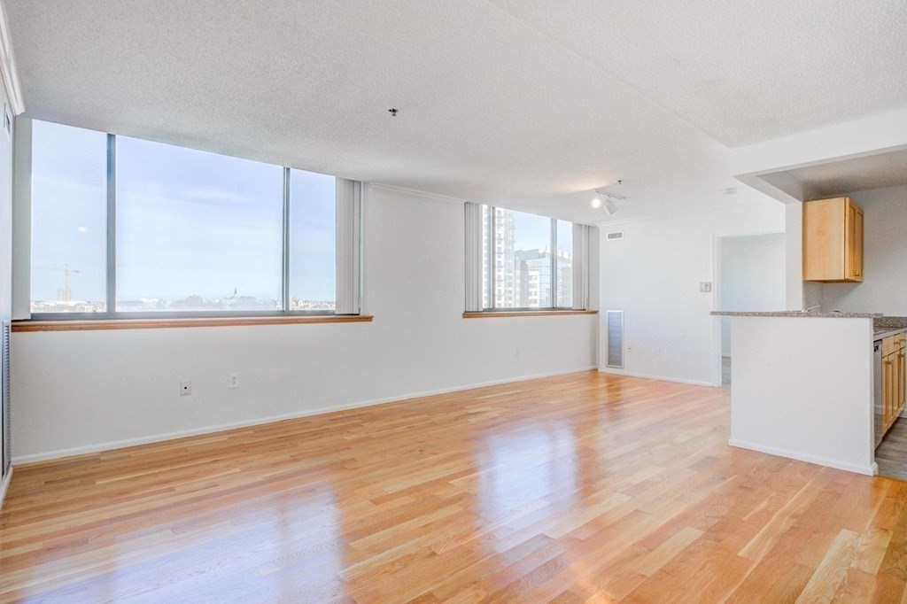 2 bed, 2 bath apartment for rent at 169 Monsignor O'brien Hwy Unit 802, East Cambridge — photo 4 of 26