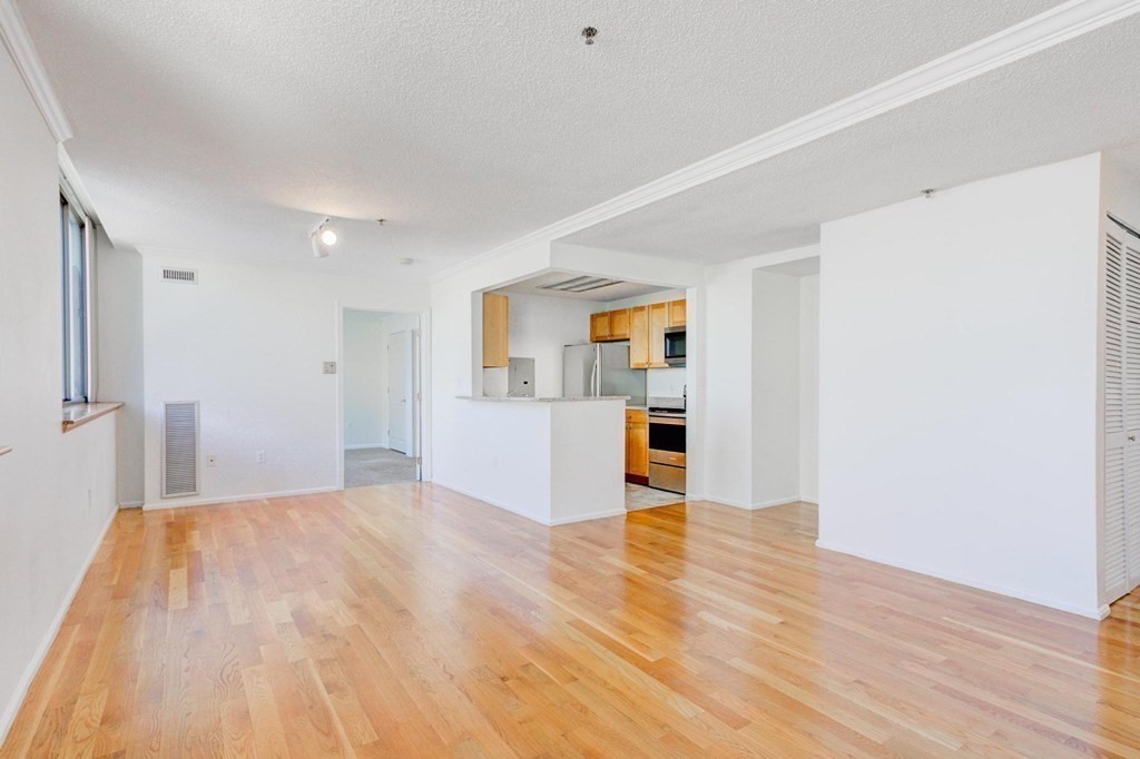 2 bed, 2 bath apartment for rent at 169 Monsignor O'brien Hwy Unit 802, East Cambridge — photo 12 of 26