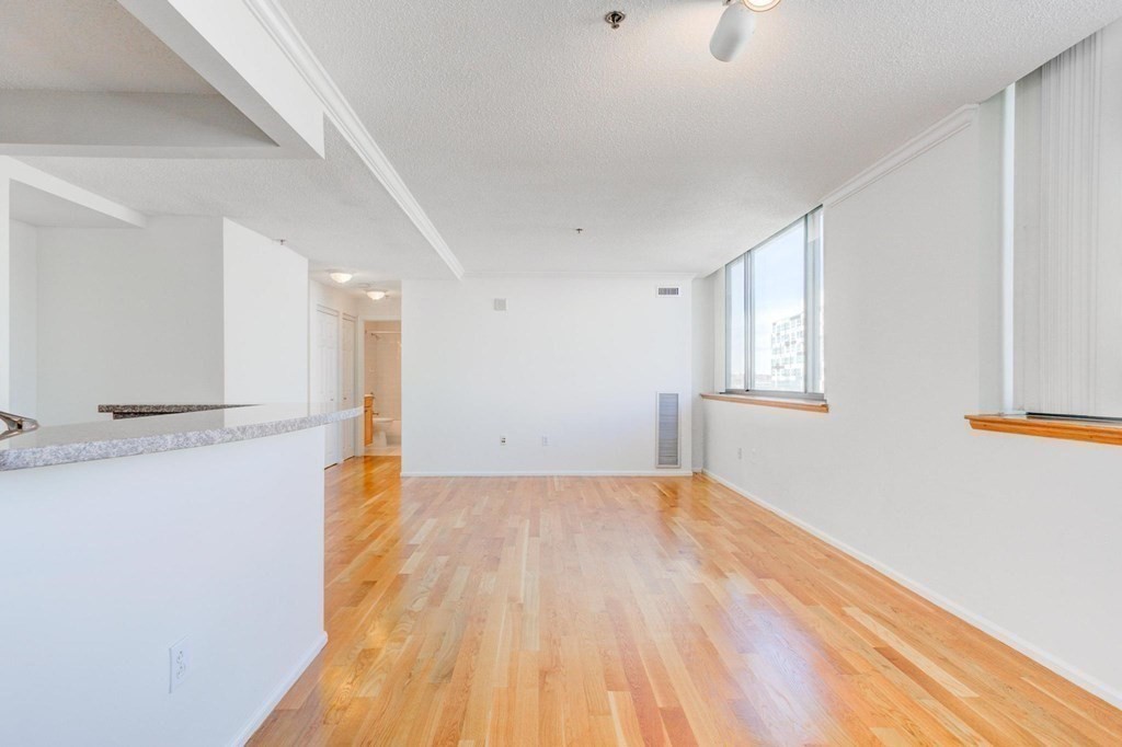 2 bed, 2 bath apartment for rent at 169 Monsignor O'brien Hwy Unit 802, East Cambridge — photo 11 of 26