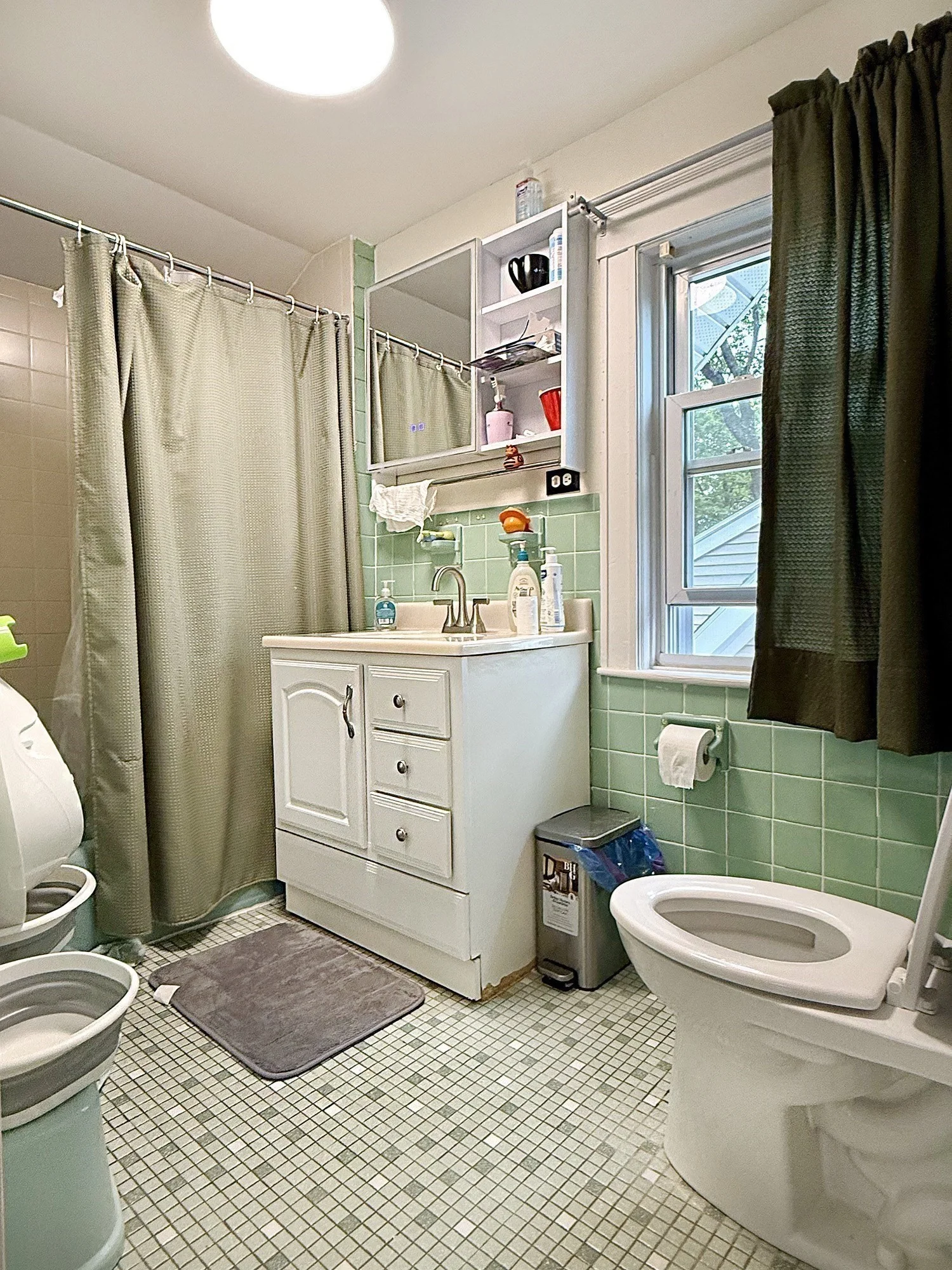 3 bed, 1 bath apartment for rent at 169 Pine St Unit 169, Quincy — photo 14 of 18