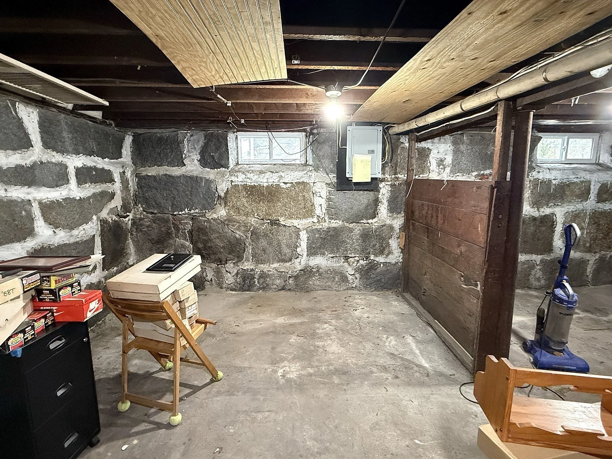 3 bed, 1 bath apartment for rent at 169 Pine St Unit 169, Quincy — photo 16 of 18