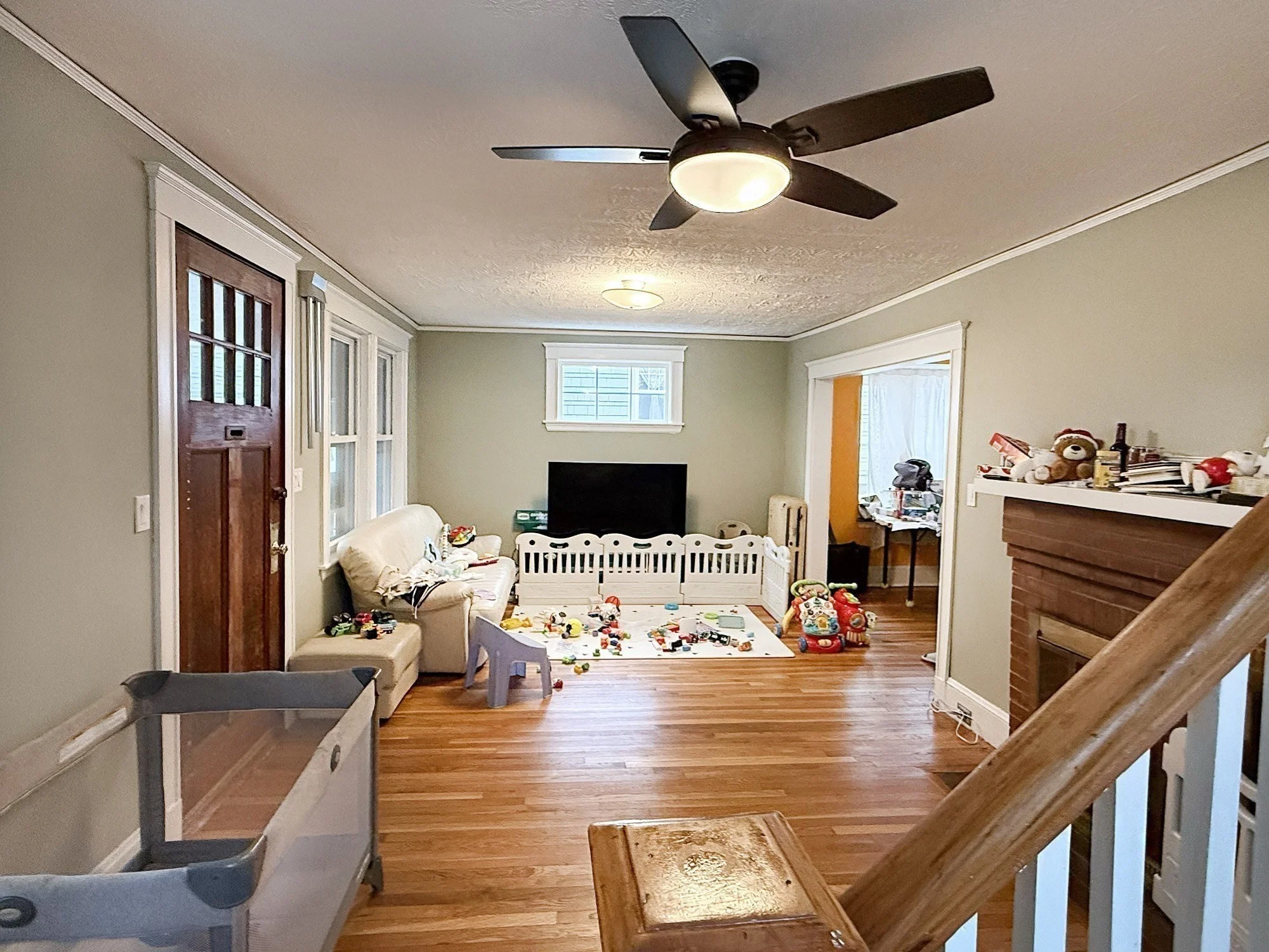 3 bed, 1 bath apartment for rent at 169 Pine St Unit 169, Quincy — photo 6 of 18