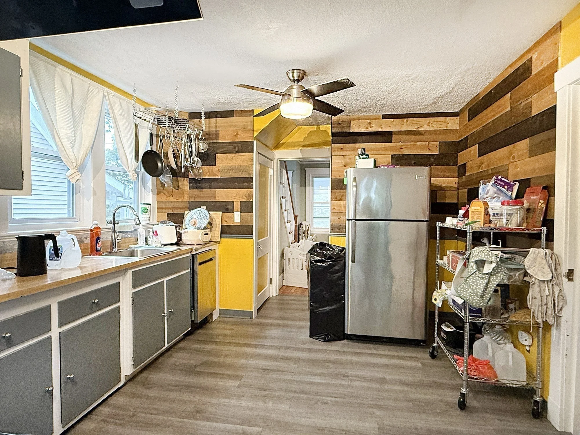 3 bed, 1 bath apartment for rent at 169 Pine St Unit 169, Quincy — photo 9 of 18