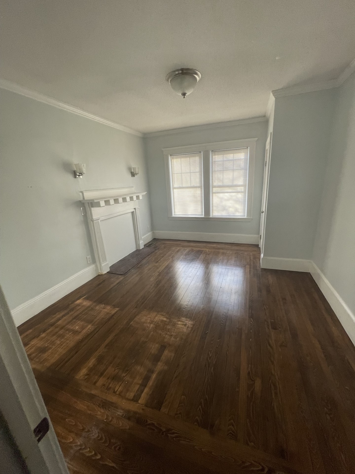 4 bed, 1 bath apartment for rent at 169 Tremont St Unit 1, Newton Corner — photo 11 of 17