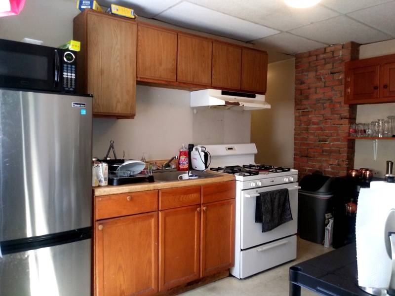 2 bed, 1 bath apartment for rent at 169 Windsor St Unit 2, The Port — photo 16 of 26
