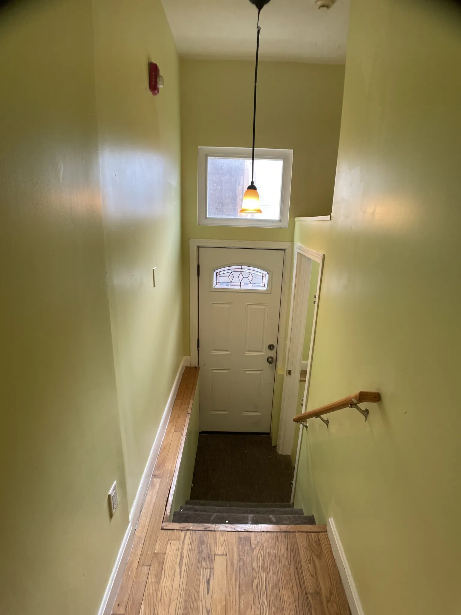 2 bed, 1 bath apartment for rent at 169 Windsor St Unit 3, The Port — photo 9 of 17