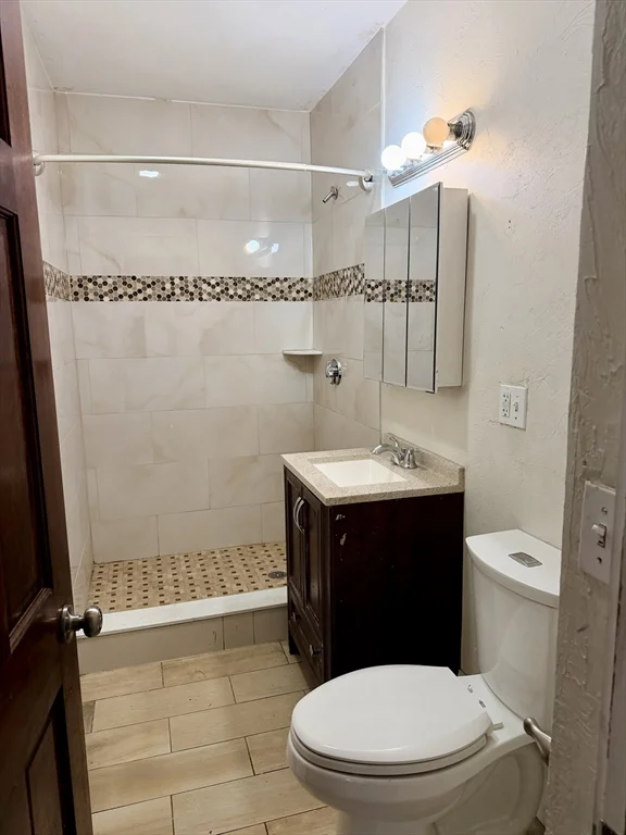 3 bed, 2 bath apartment for rent at 169 Winthrop Ave Unit 2, Revere — photo 7 of 17