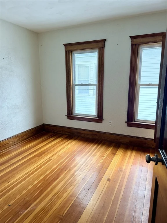 3 bed, 2 bath apartment for rent at 169 Winthrop Ave Unit 2, Revere — photo 6 of 17