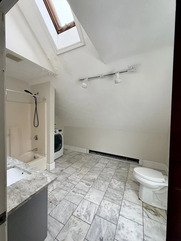 3 bed, 2 bath apartment for rent at 169 Winthrop Ave Unit 2, Revere — photo 12 of 17