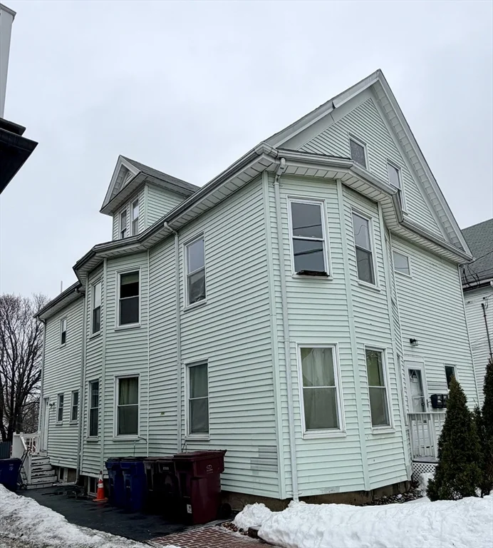 3 bed, 2 bath apartment for rent at 169 Winthrop Ave Unit 2, Revere — photo 2 of 17