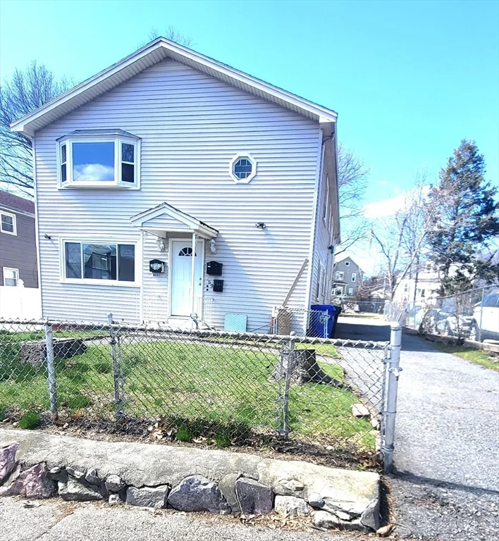 3 bed, 1 bath apartment for rent at 169 Wood Ave Unit 2, Hyde Park — photo 1 of 7