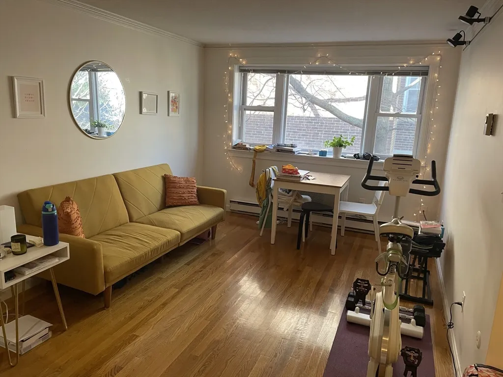 1 bed, 1 bath apartment for rent at 1691 Cambridge St Unit 34, Mid Cambridge