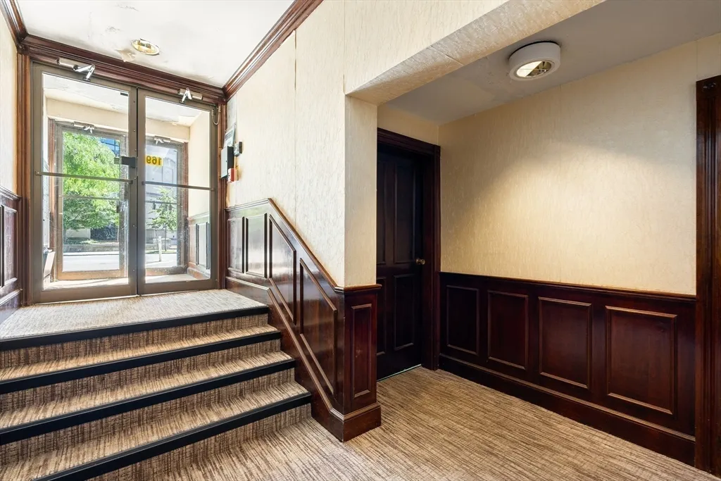 1 bed, 1 bath apartment for rent at 1691 Cambridge St Unit 42, Mid Cambridge — photo 6 of 17