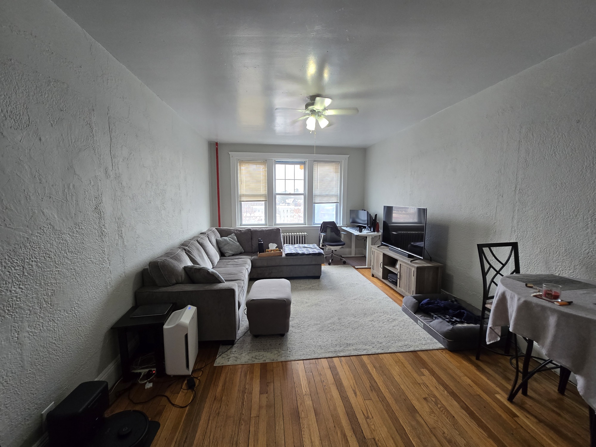 2 bed, 1 bath apartment for rent at 1691 Commonwealth Ave Unit 11, Brighton — photo 3 of 8