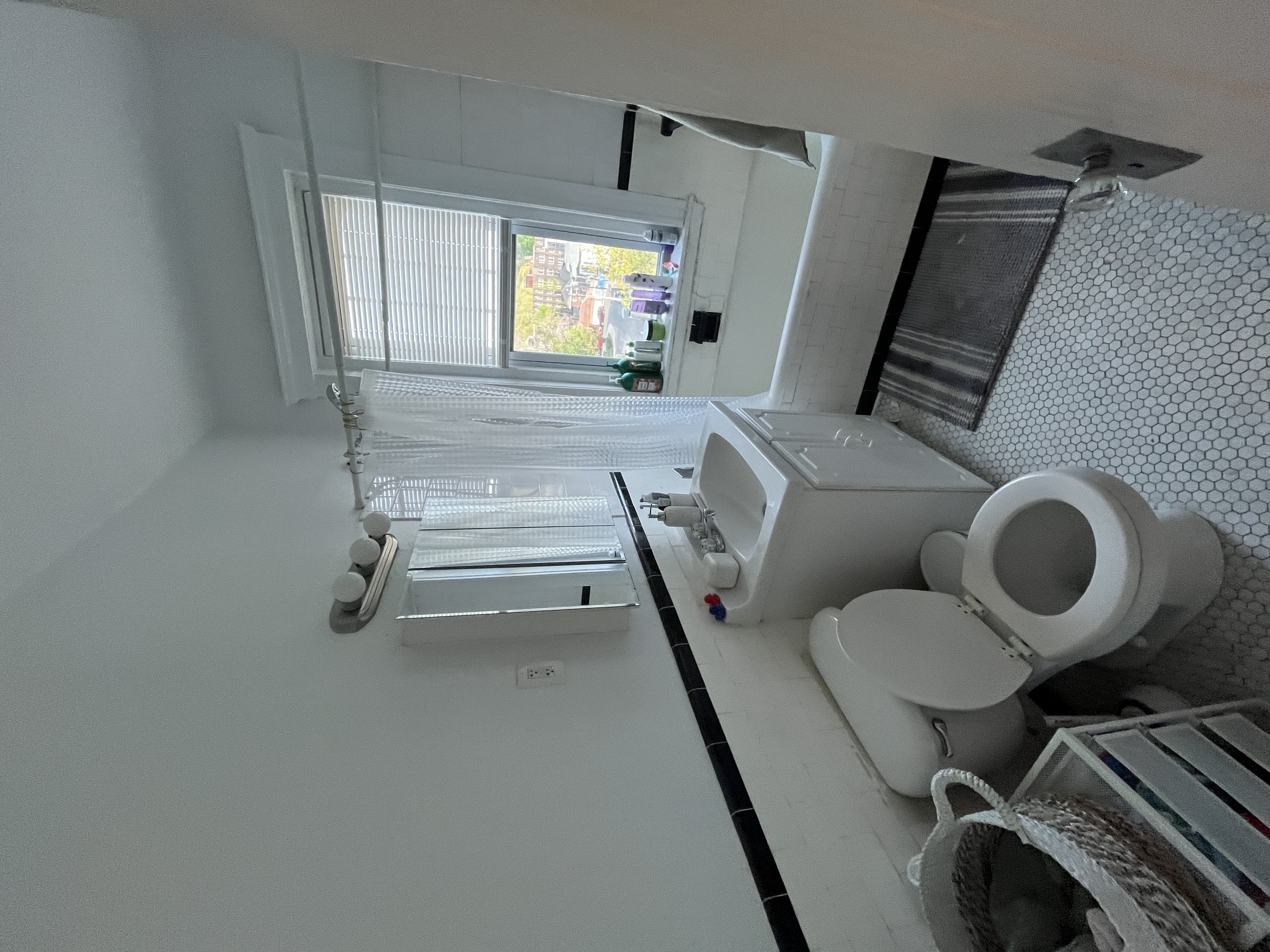 2 bed, 1 bath apartment for rent at 1691 Commonwealth Ave Unit 17, Brighton — photo 8 of 11
