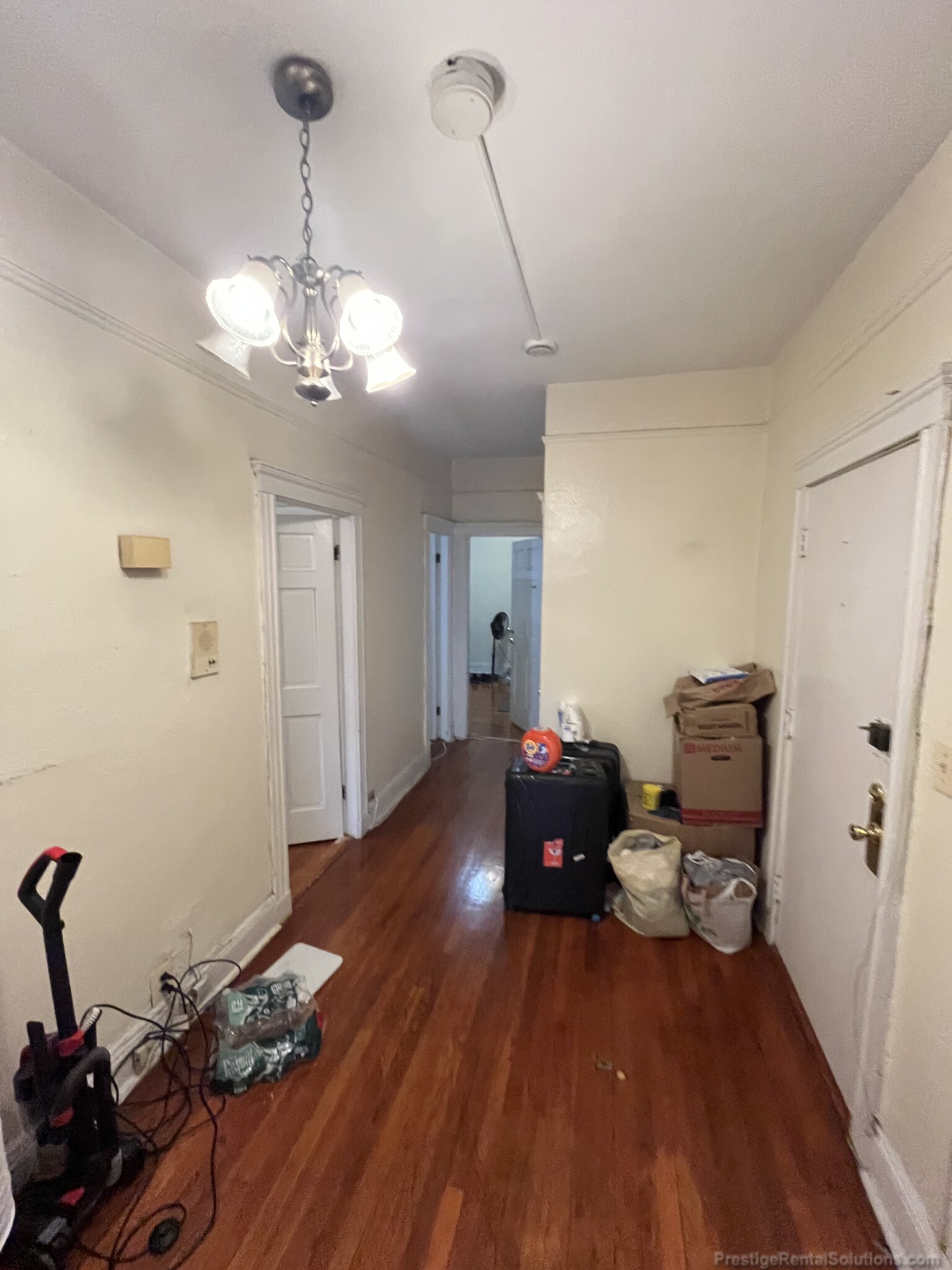 2 bed, 1 bath apartment for rent at 1691 Commonwealth Ave Unit 21, Brighton — photo 1 of 12