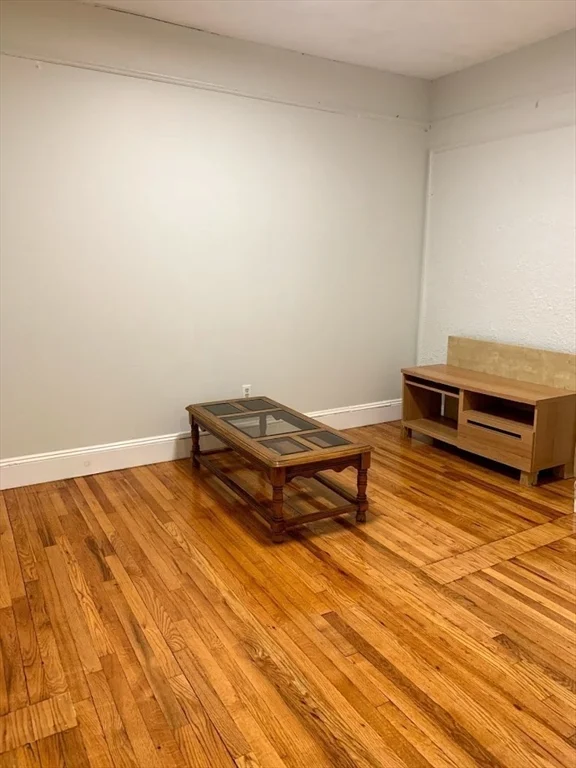 3 bed, 1 bath apartment for rent at 1691 Commonwealth Ave Unit 29, Brighton — photo 6 of 8