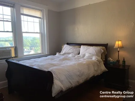 2 bed, 1 bath apartment for rent at 1691 Commonwealth Ave Unit 33, Brighton — photo 6 of 14