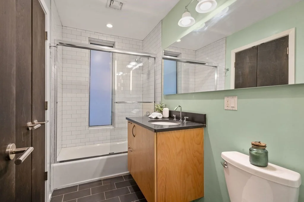 3 bed, 2 bath apartment for rent at 1692 Washington St Unit 2, South End — photo 12 of 15
