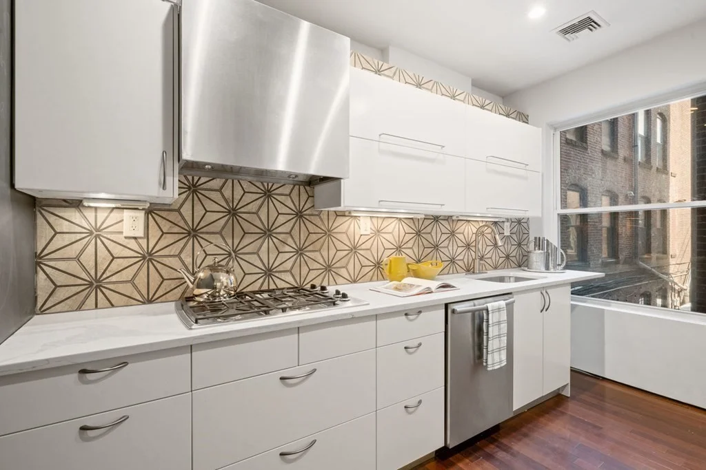 3 bed, 2 bath apartment for rent at 1692 Washington St Unit 2, South End — photo 5 of 15