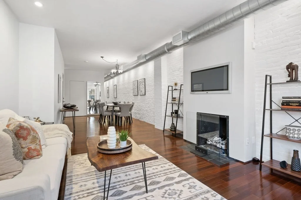 3 bed, 2 bath apartment for rent at 1692 Washington St Unit 2, South End — photo 2 of 15