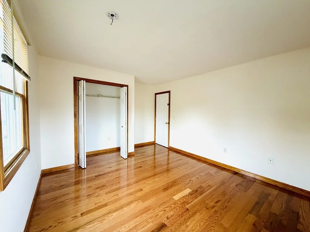 3 bed, 1 bath apartment for rent at 1693 Main St Unit A, Weymouth — photo 10 of 18