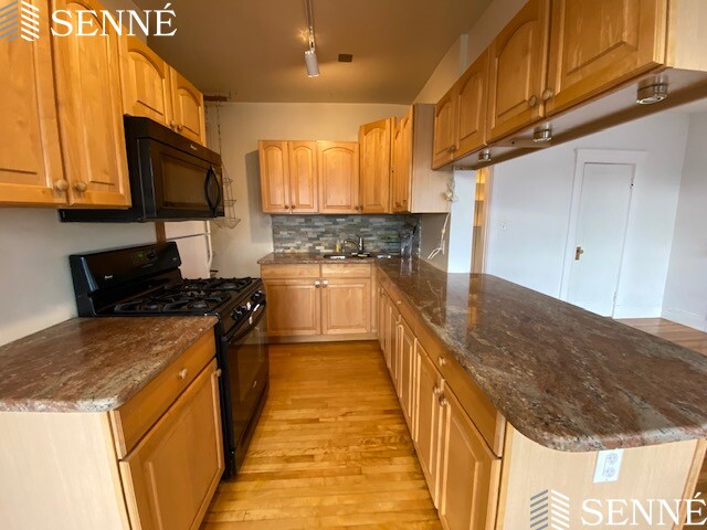 1 bed, 1 bath apartment for rent at 1697 Cambridge St Unit 16, Mid Cambridge — photo 2 of 11