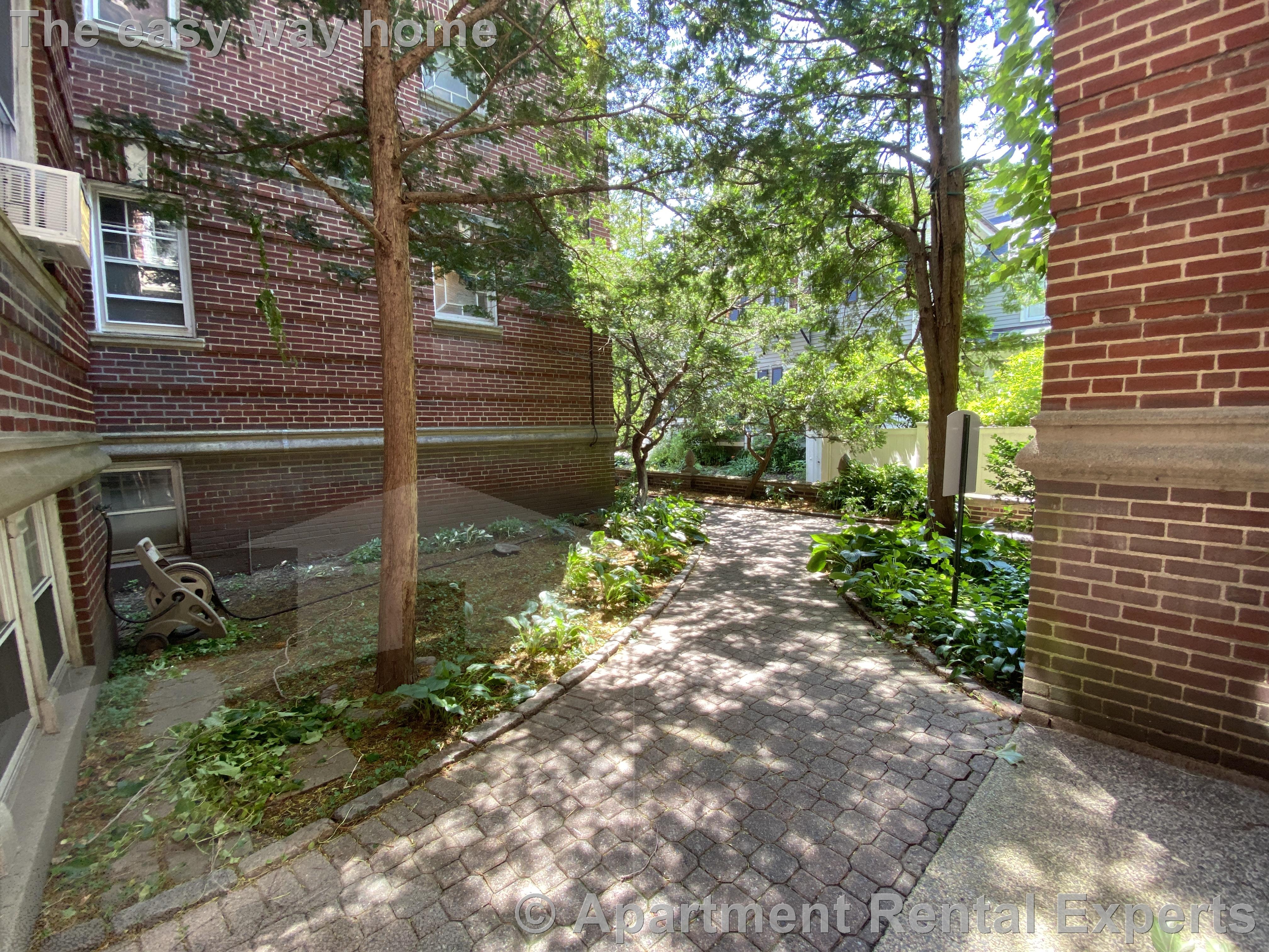 1 bed, 1 bath apartment for rent at 1699 Cambridge St Unit 12A, Harvard Square — photo 13 of 17