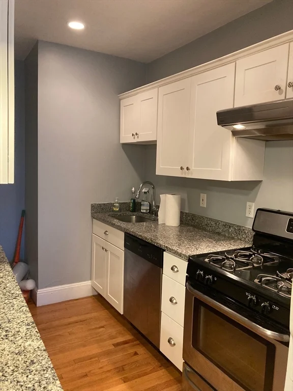 1 bed, 1 bath apartment for rent at 1699 Cambridge St Unit 8, Mid Cambridge — photo 10 of 16