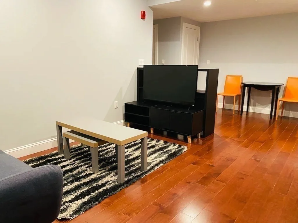 1 bed, 1 bath apartment for rent at 1699 Massacusetts Unit 304, Cambridge — photo 6 of 9