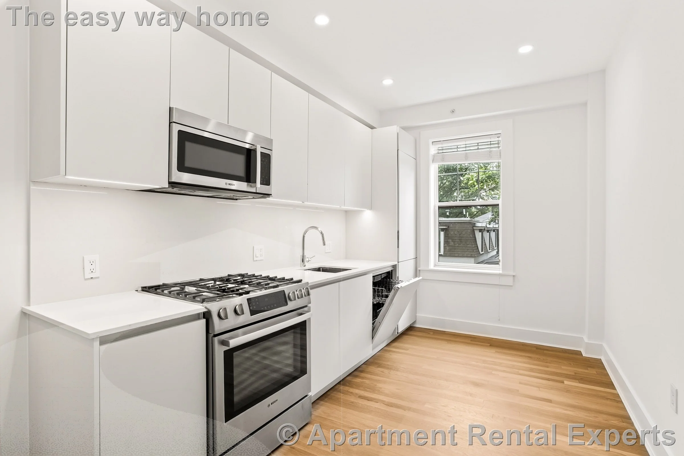 2 bed, 1 bath apartment for rent at 16A Forest St Unit 43, Baldwin — photo 4 of 11