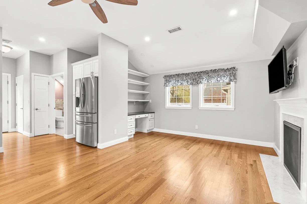 1 bed, 1 bath apartment for rent at 16A Glenwood Ave Unit A, Winchester — photo 9 of 15