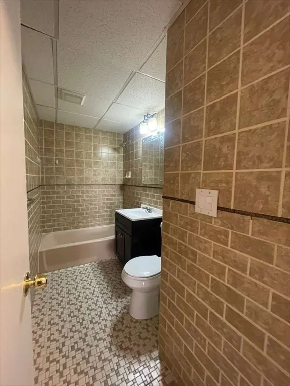 2 bed, 1 bath apartment for rent at 16A Mayberry Dr Unit 1, Westborough — photo 8 of 13