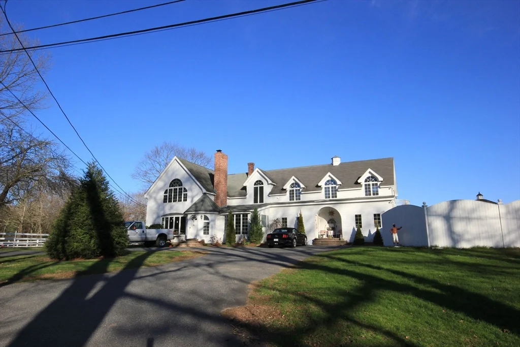 1 bed, 1 bath apartment for rent at 16A Stowe Rd Unit Unit A, Southborough — photo 10 of 10