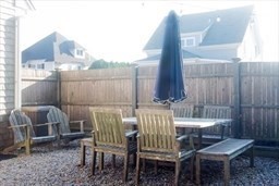2 bed, 1 bath apartment for rent at 16R Gannett Rd Summer Wkly Rental, Minot — photo 17 of 20