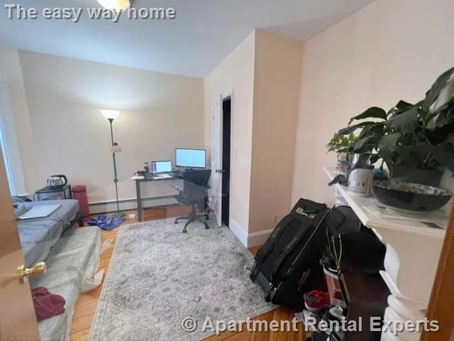 3 bed, 1 bath apartment for rent at 17-19 Cutter Ave Unit 1, Davis Square — photo 10 of 17