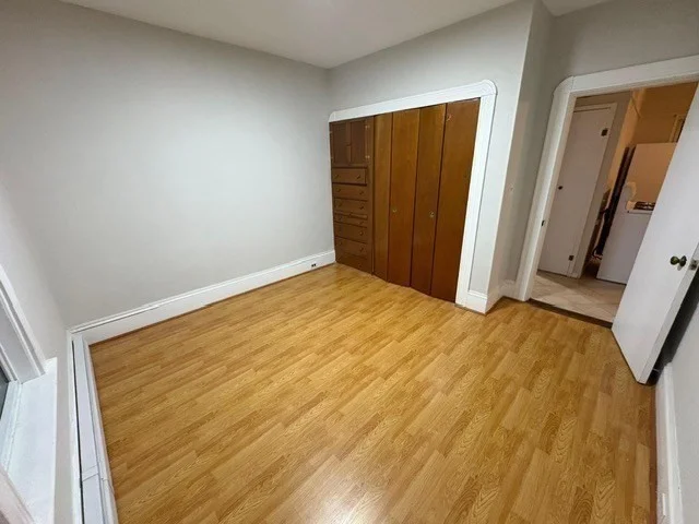 4 bed, 1 bath apartment for rent at 17-19 Maplewood Ave Unit 2, Methuen — photo 4 of 8